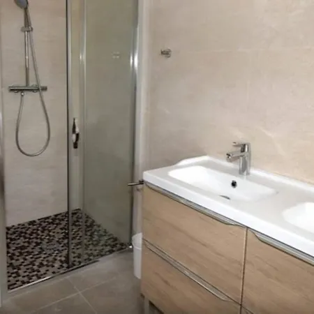 Belle Villa Neuve Charlene 3 Chambres
